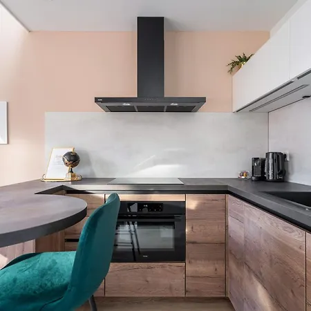 Lejlighed Luxury Fully Equipped - Centrally Located