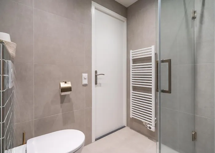 Luxury Fully Equipped - Centrally Located * ハイゼン