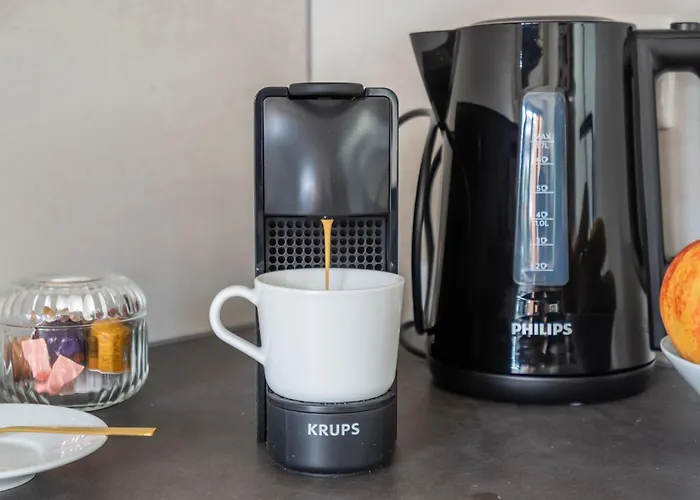 Luxury Fully Equipped - Centrally Located ハイゼン